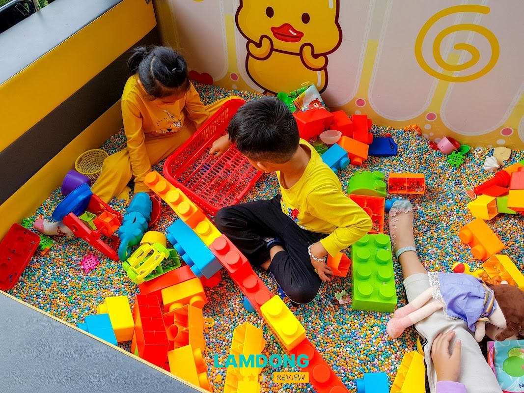 Happy Land Đà Lạt – khu vui chơi trẻ em