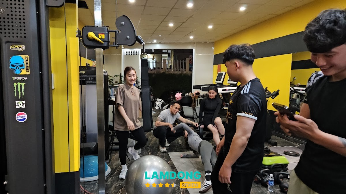 D.A.N GYM ĐÀ LẠT – khu tập máy
