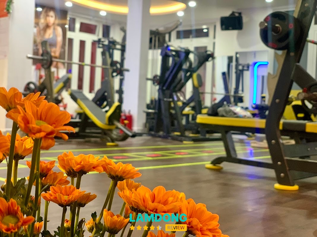PT GYM CENTER – 79c Thông Thiên Học