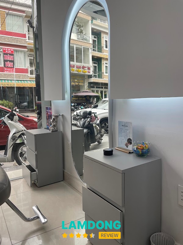 JINO Hair Salon Đà Lạt – không gian salon