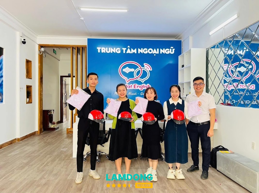 Trung Tâm Anh Ngữ Dalat English – hoạt động học tiếng Anh