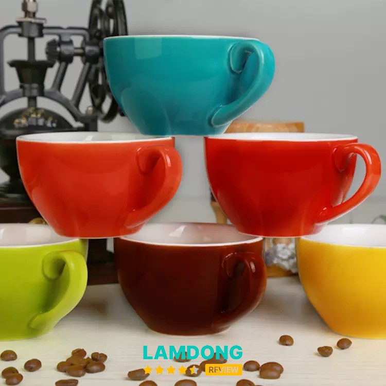 NÚI COFFEE – sân vườn thoáng mát