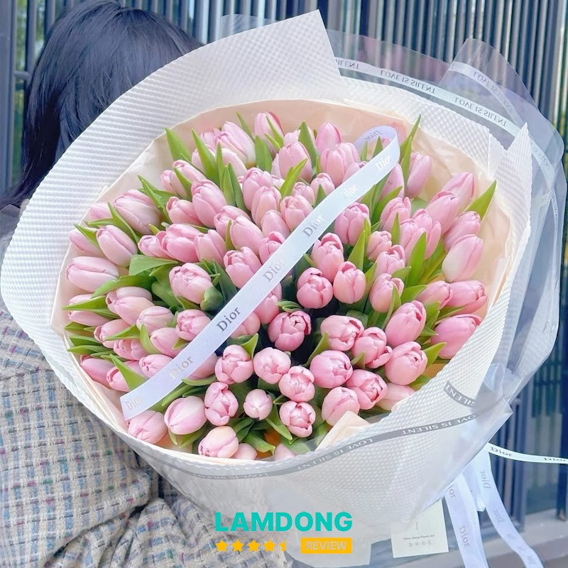 Sua Flower – mẫu hoa tươi hiện đại