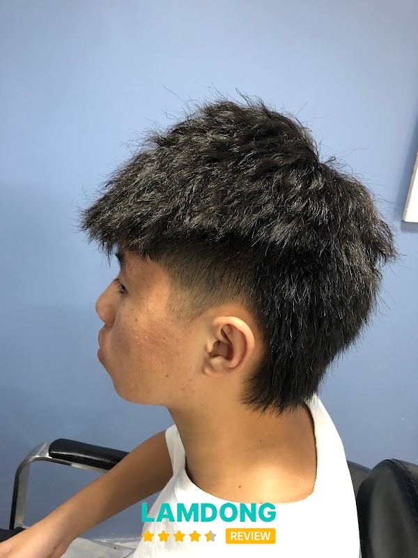 BEAR BARBER SHOP – cắt tóc nam gọn sạch