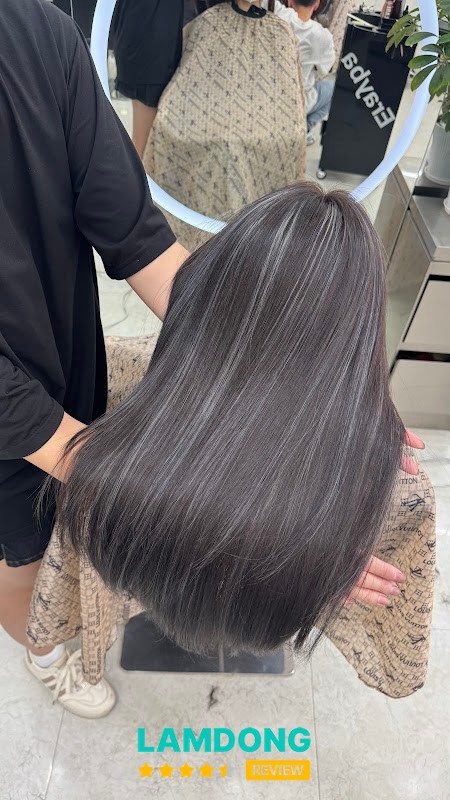 Hair Salon N'Phạm – không gian salon