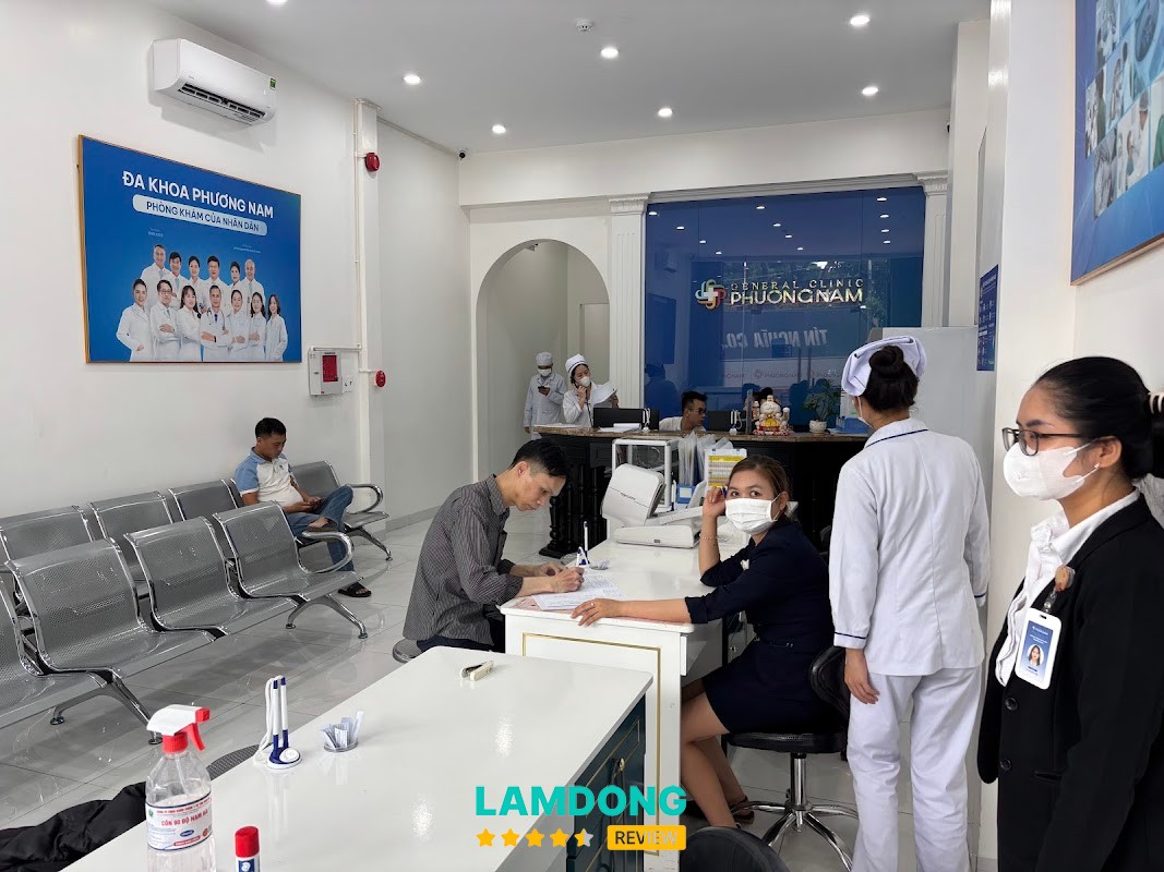 Phòng Khám Đa Khoa Phương Nam Đức Trọng – khu vực thăm khám