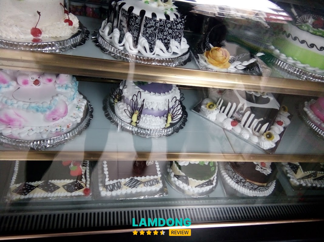 Tiệm Bánh Kem Hưng Phát – 115 Thống Nhất, Đức Trọng