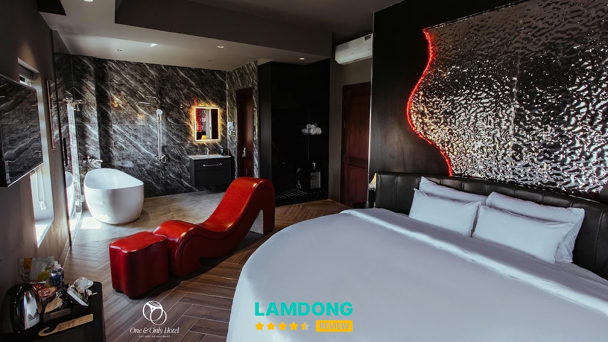 One and Only Hotel - Đức Trọng – không gian phòng nghỉ