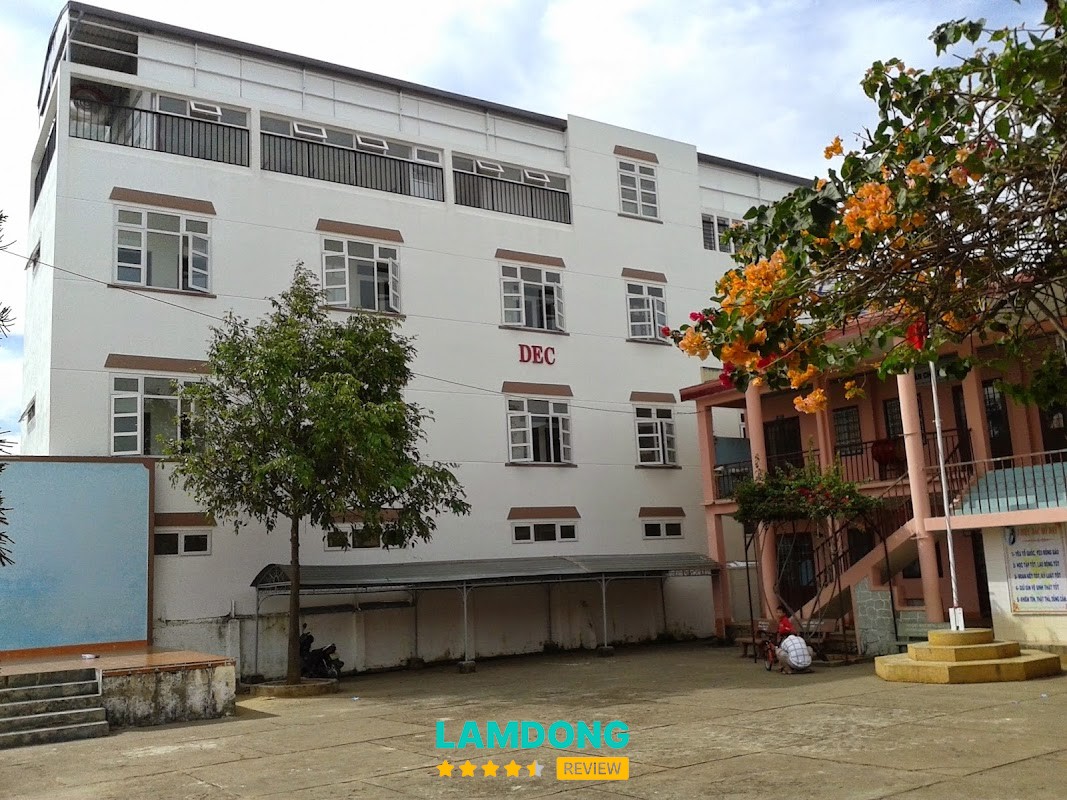 Trung Tâm Ngoại Ngữ DEC – học tiếng Anh tại Đức Trọng