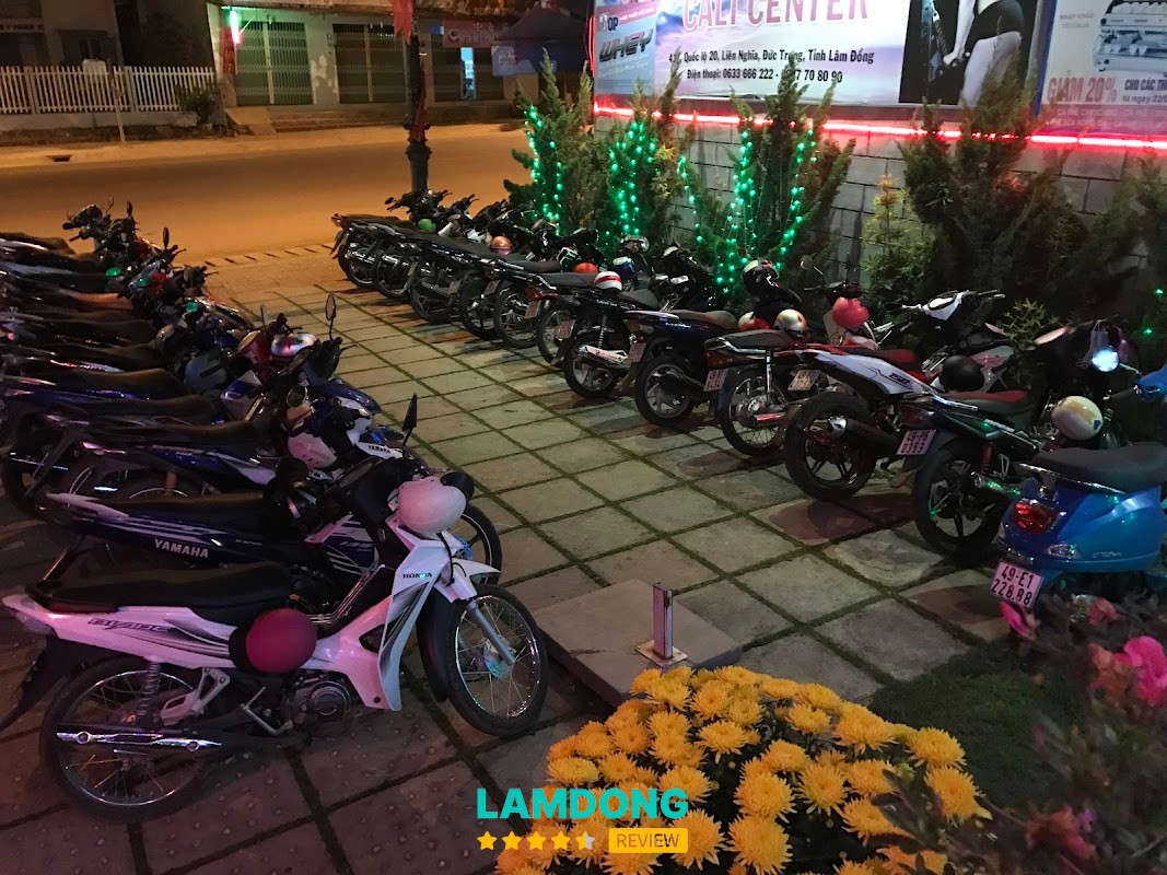 Cali Center – lớp yoga và không gian tập