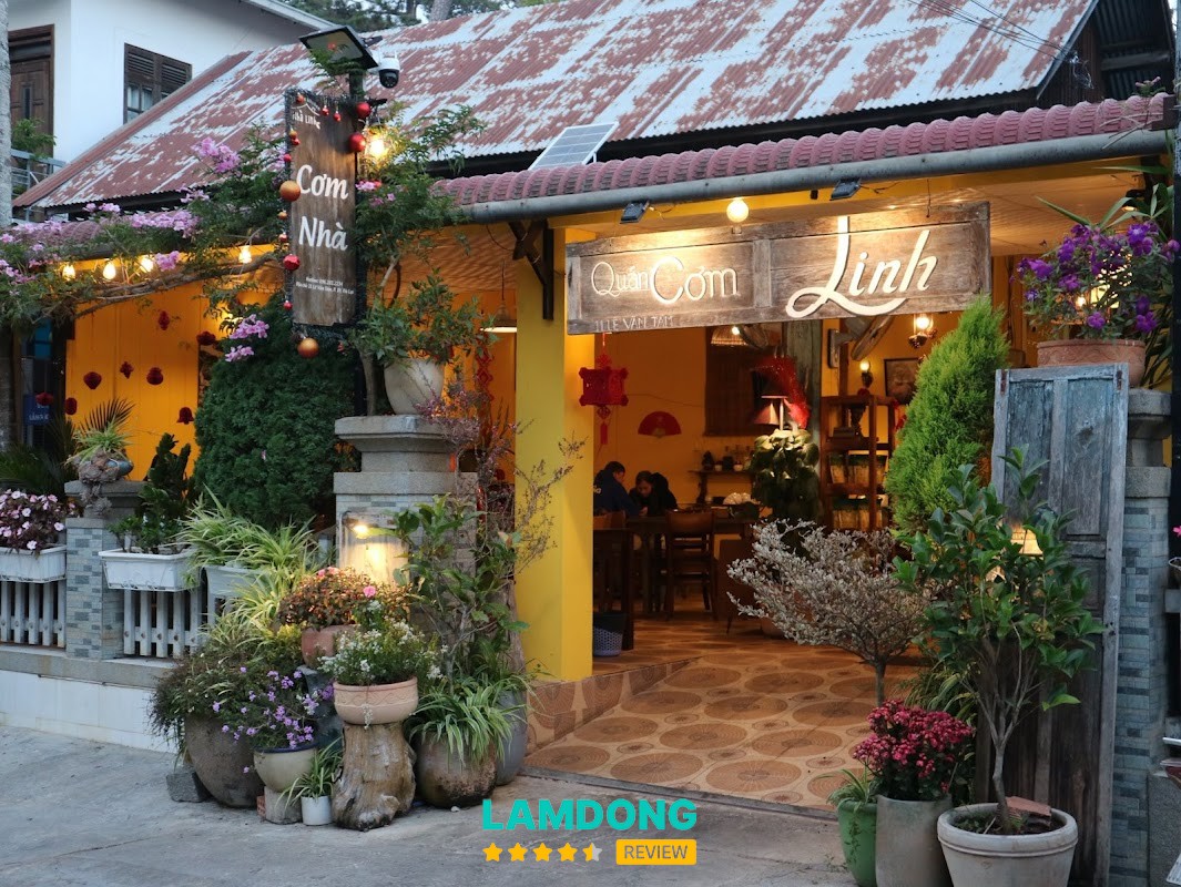 Quán cơm Linh Đà Lạt – 11 Lê Văn Tám
