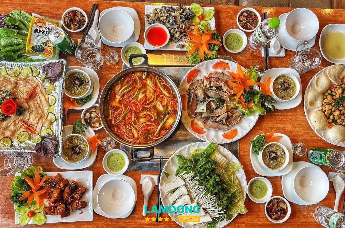 Quán Lẩu Đà Lạt - Lẩu cá tầm Hoàng Gia