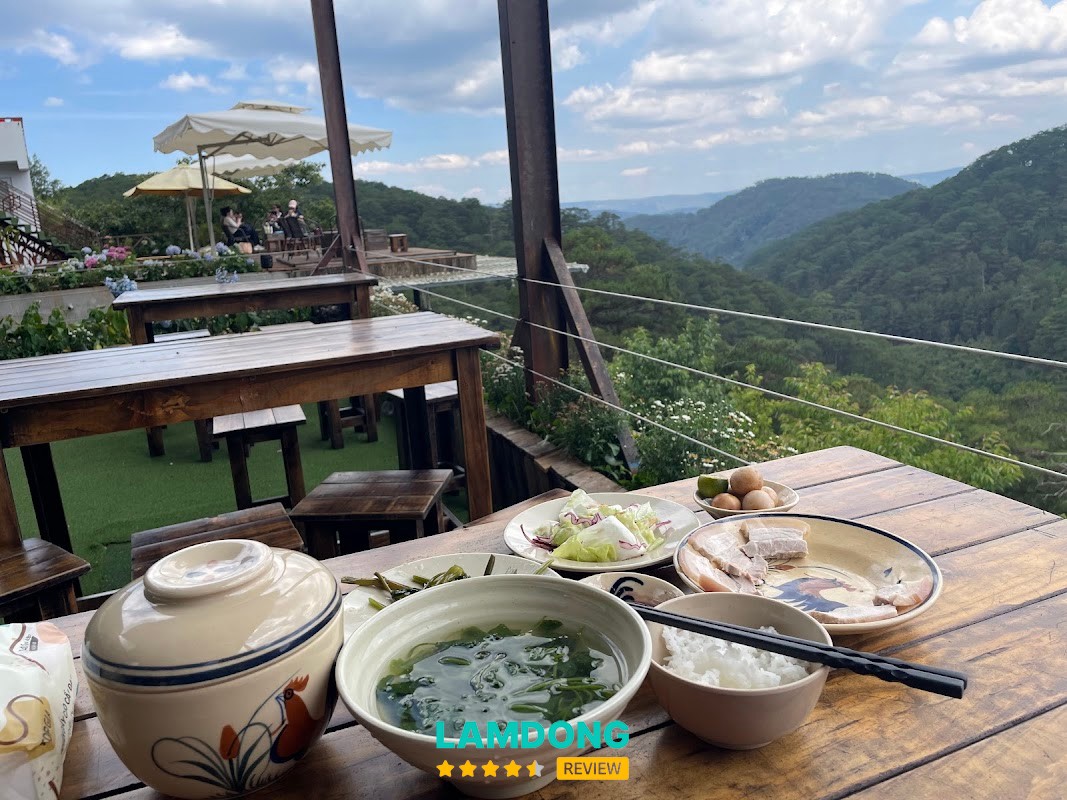 Horizon Coffee Da Lat – góc chụp ảnh ngoài trời