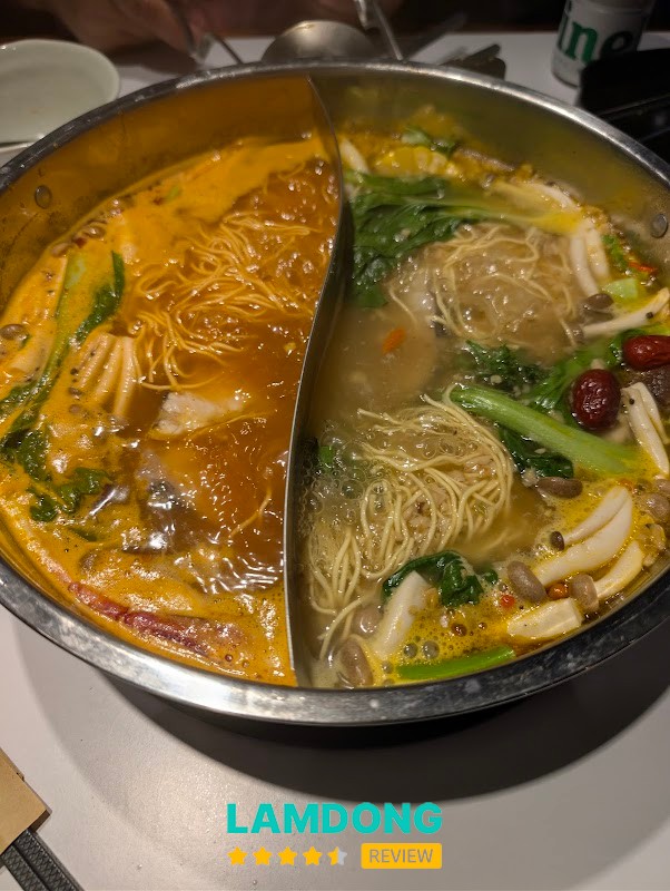 Bina Bina – không gian nhà hàng hấp thủy nhiệt